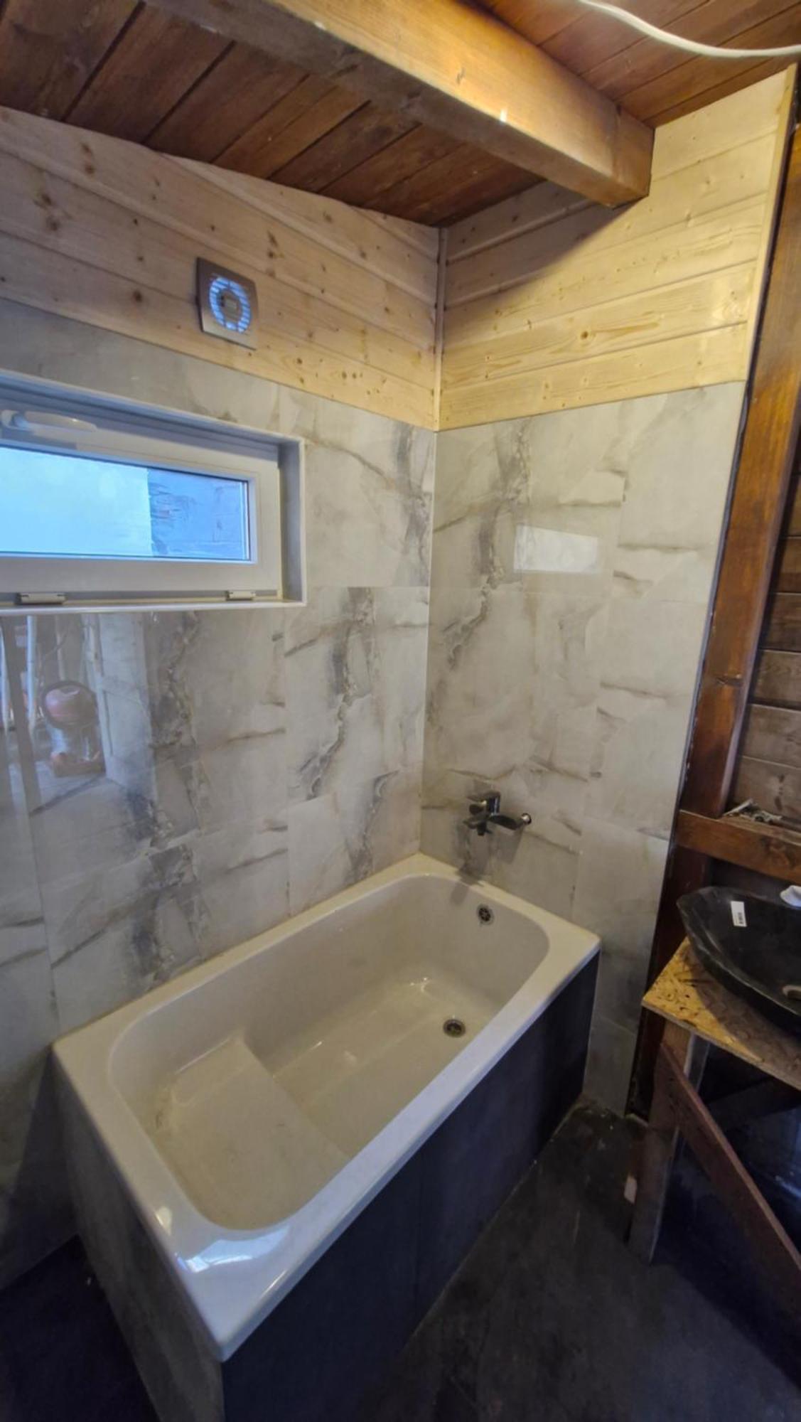Old Summer House With Renovated Bathroom Prag Eksteriør billede
